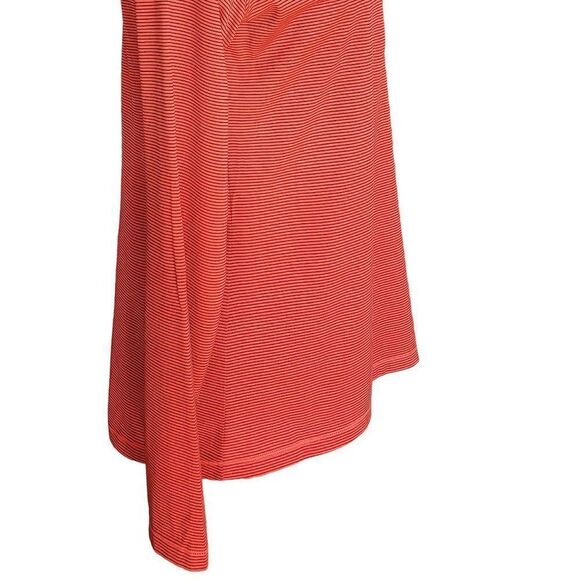 Under Armour Women's UA Pullover Heatgear 1/2 zip Long Sleeve Top Medium NWOT - Picture 5 of 9